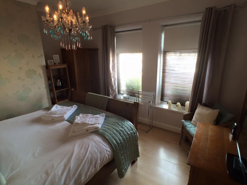 Ty Rosa Rooms Cardiff Buitenkant foto